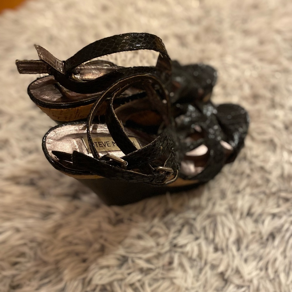 Steve Madden Wedges